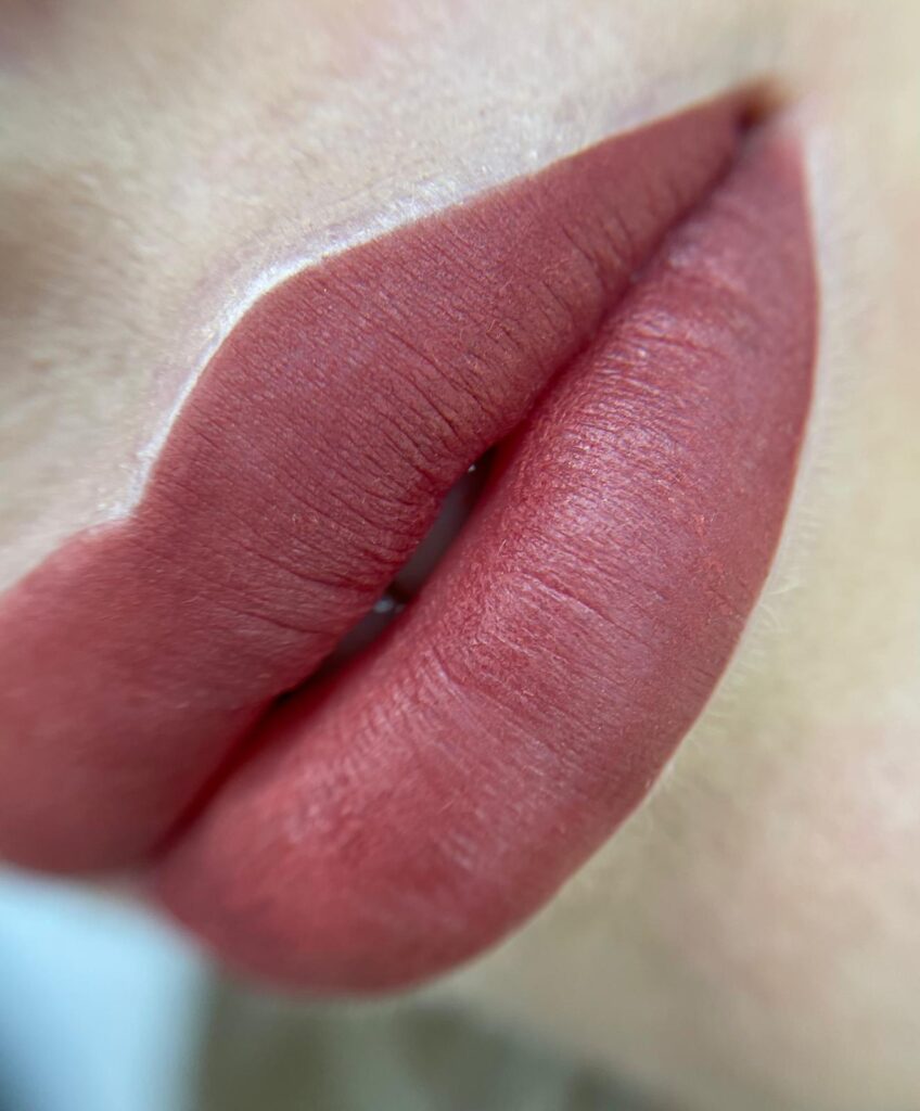 labbra trucco permanente